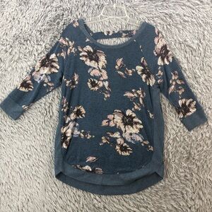 Maurices Tunic Womens Small 3/4 Length Sleeve Scoop Neck Choker Floral Top Blue